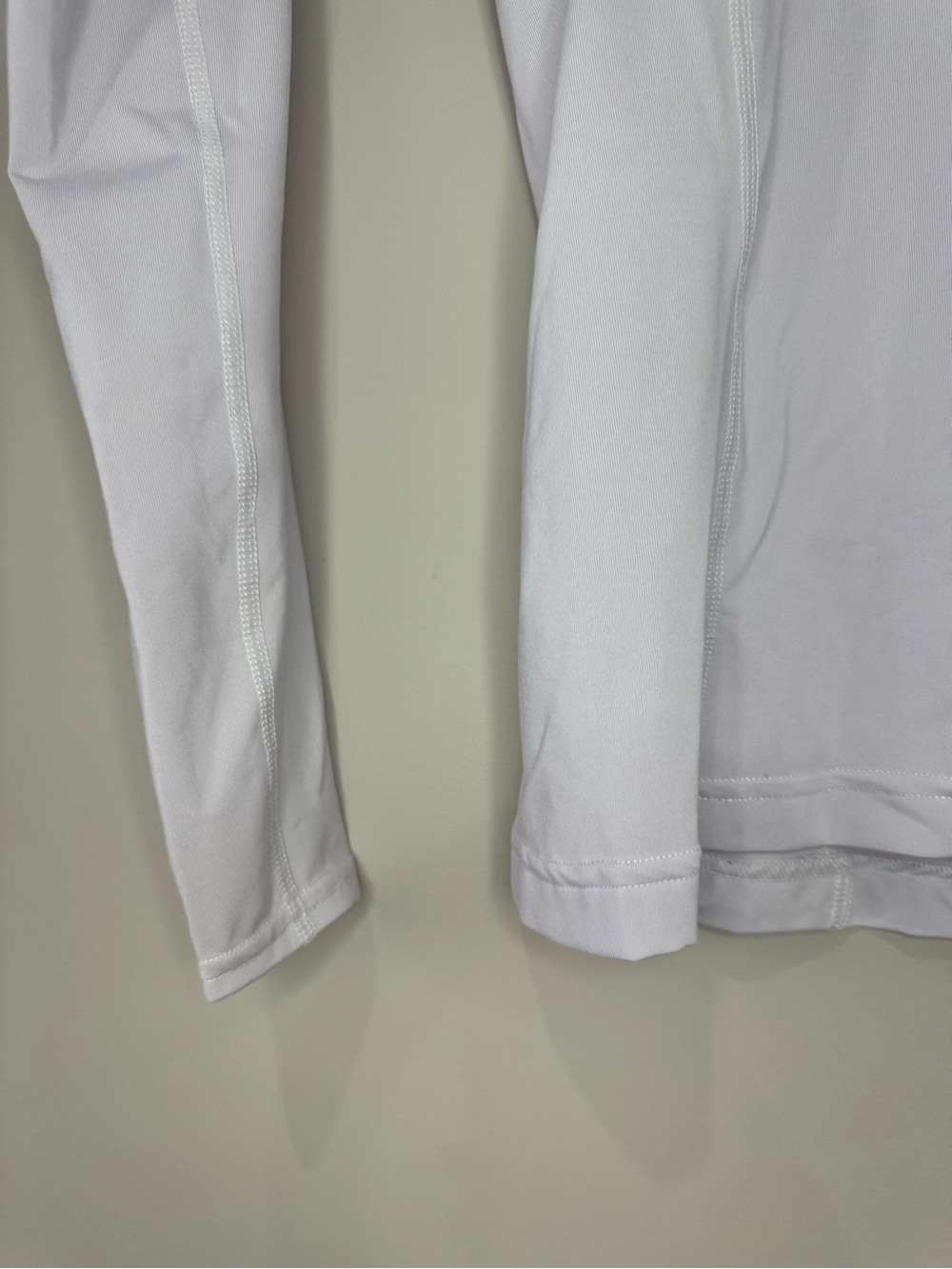 Patagonia Rashguard Long-Sleeve Sun Protection Top Small - Picture 2 of 9